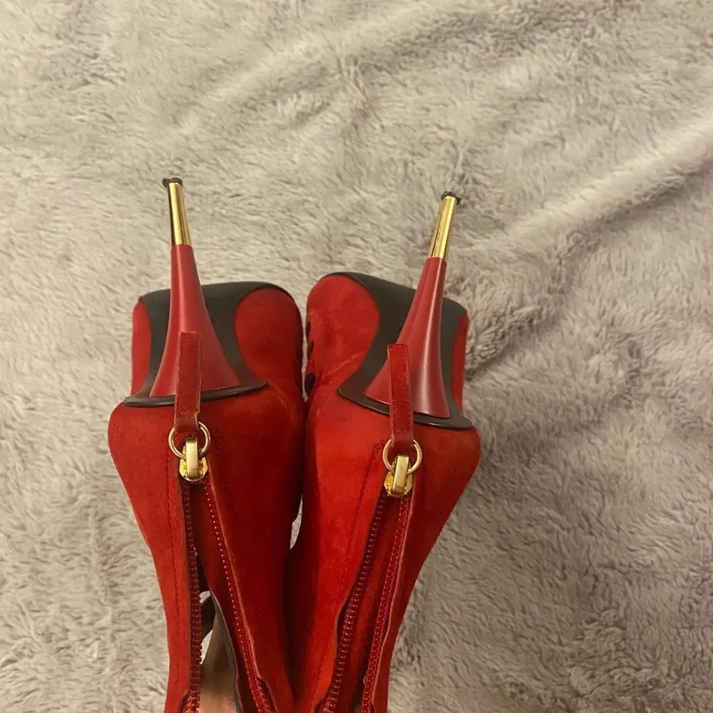 Guizeppe Zanotti red booties, size 7,5